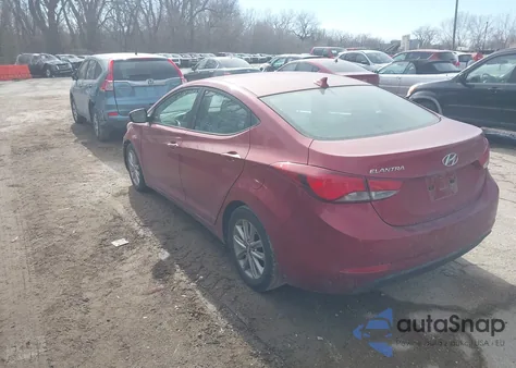 2014 Hyundai Elantra Se z USA, uszkodzony, nr VIN 5NPDH4AE2EH495663